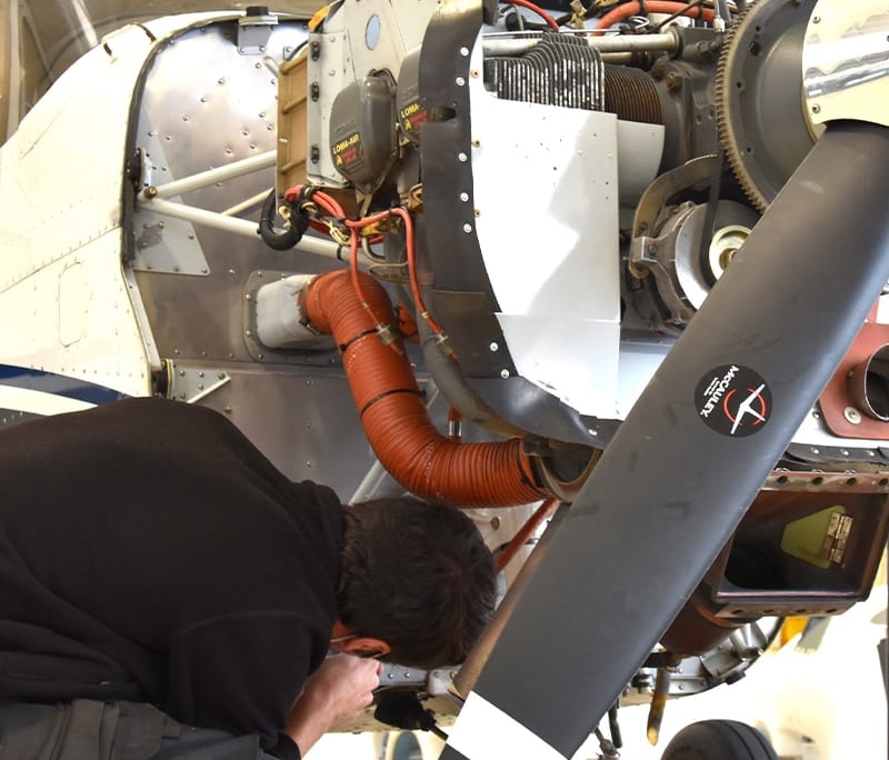 Centre de maintenance Astontec pour avions - Toussus le Noble